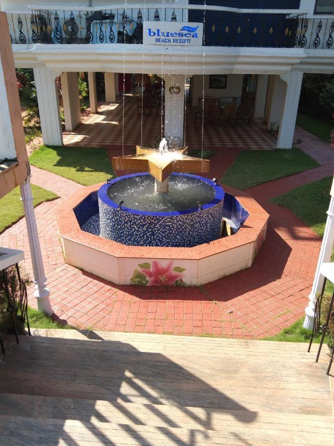 Bluesea Beach Resort Candolim Bagian luar foto